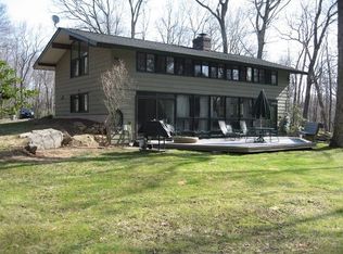 34 Davids Ln, Pound Ridge, NY 10576