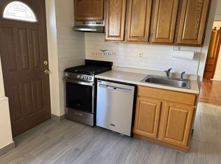 22-08 21st St #1, Astoria, NY 11105