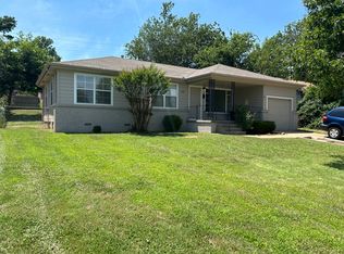 2432 S Hudson Pl, Tulsa, OK 74114