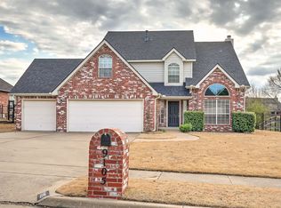 9105 N 130th Ave E, Owasso, OK 74055