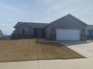 4478 35th St NW, Rochester, MN 55901