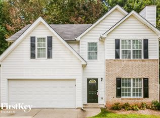 7064 Saratoga Dr, Flowery Branch, GA 30542
