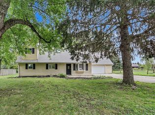 4745 Summit Rd SW, Pataskala, OH 43062