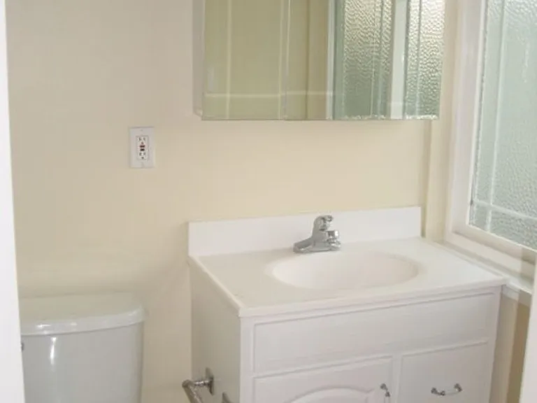 9952 Vanguard Dr — Photo 7