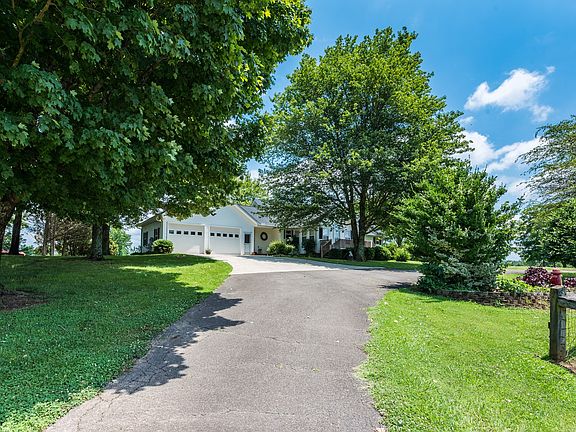 4th image of 3195 Waleska Hwy #108