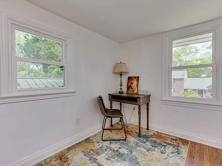 1532 Colleton Ave SE — Photo 7
