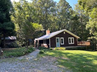 36 Lucky Gap Ln, Weaverville, NC 28787