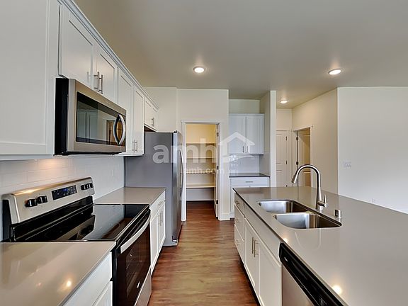 5th image of 17624 26th Avenue Ct E