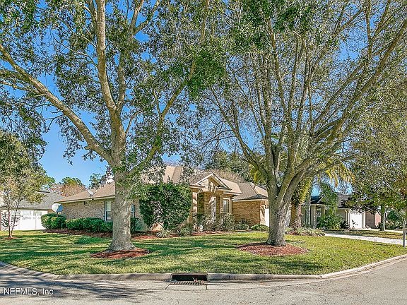 3rd image of 585 SPARROW BRANCH Circle