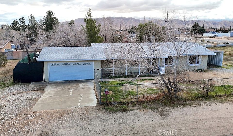 1st image of 17859 Sultana St