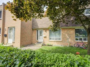 1730 Albion Rd #29, Toronto, ON M9V1C1