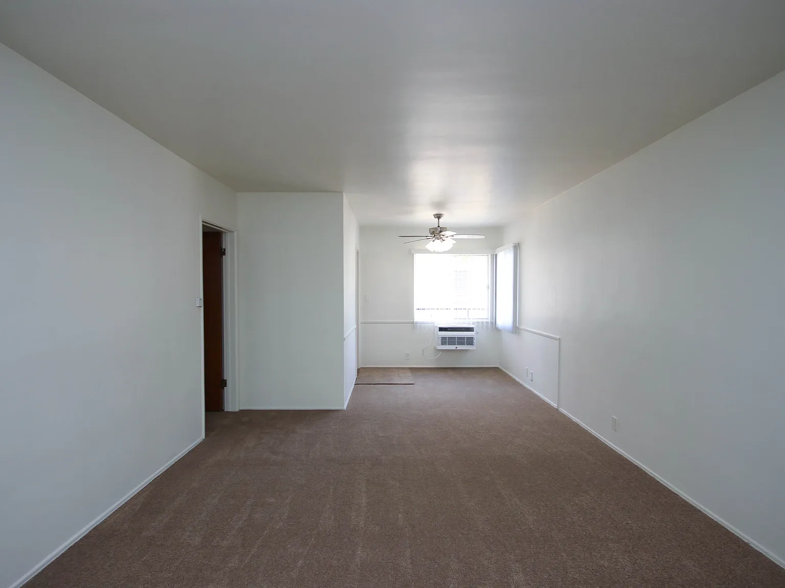 1 bed, $1,865 — Photo 3