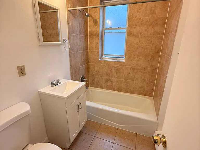 163 Elmora Ave #6 — Photo 5