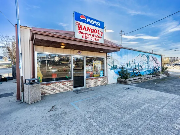 603 Front St, Cottonwood, ID 83522