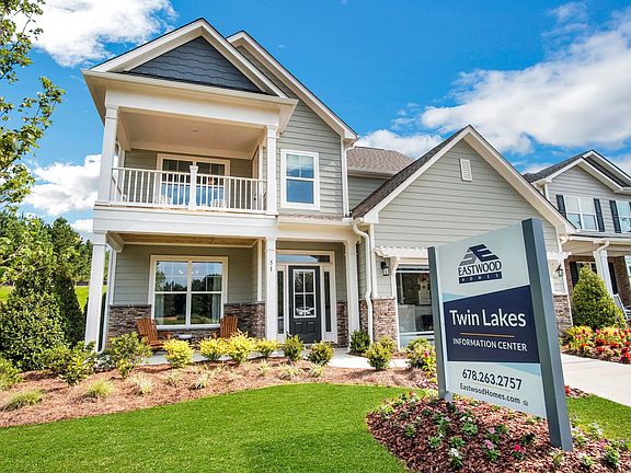 These photos are representative of this floor plan, but all options may not be available in every co