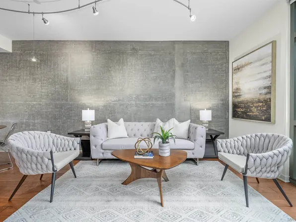 800 The Mark Ln Unit 1002, San Diego, CA 92101
