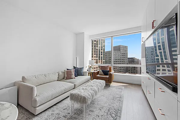 Rented by Oxford Property Group | media 15