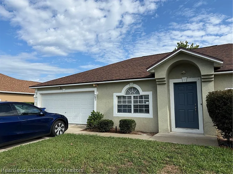 4600 Tarrega St — Photo 2