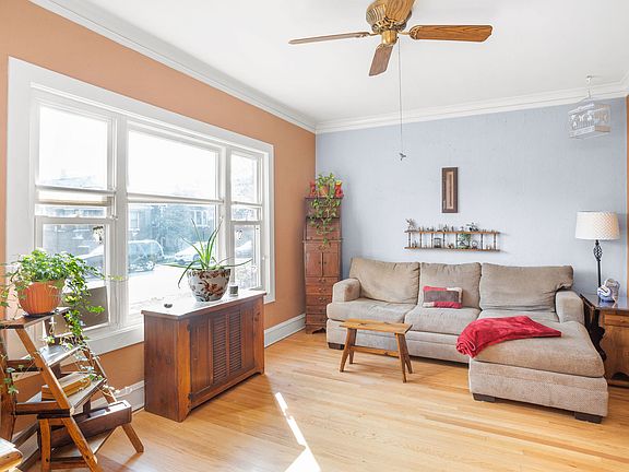4th image of 1532 Harvey Ave