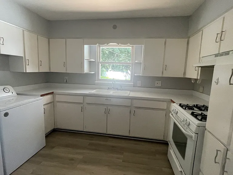 117 S William St — Photo 19