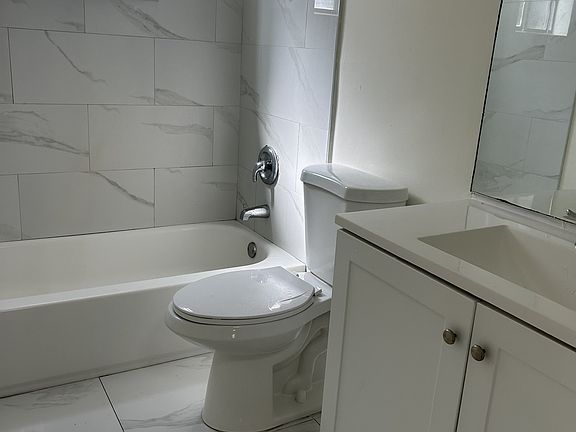 4th image of 8520 SW 133rd Avenue Rd APT 213