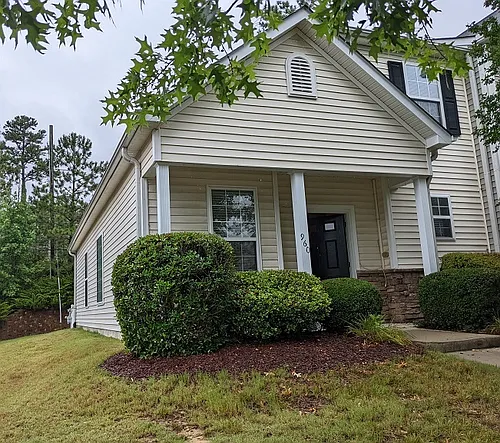 960 Cinnamon Dr Photo 1