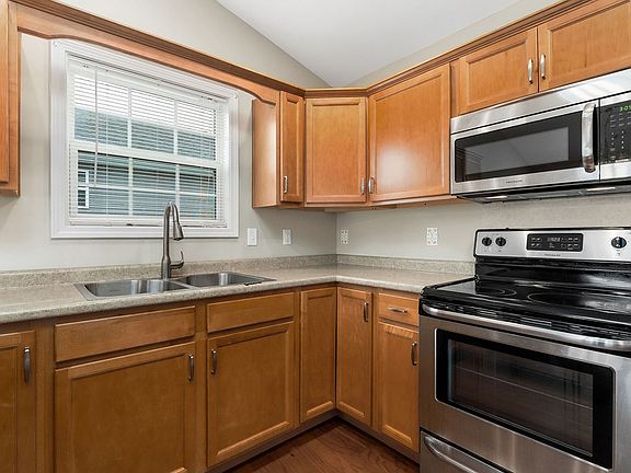3rd image of 1643 Bobby Nichols Dr