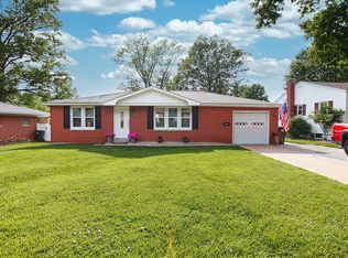 707 Evansville Ave, Waterloo, IL 62298