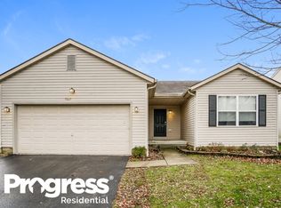 7637 Farm Hill Dr, Blacklick, OH