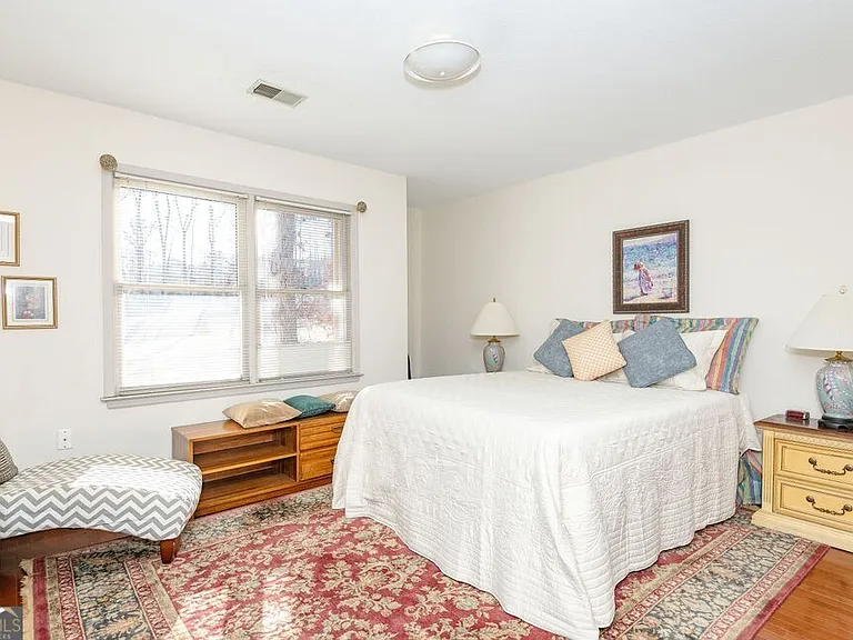 10315 Crescent Ridge Dr — Photo 22