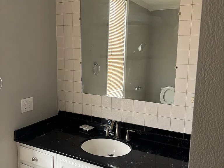 253 Ridge Ave — Photo 6
