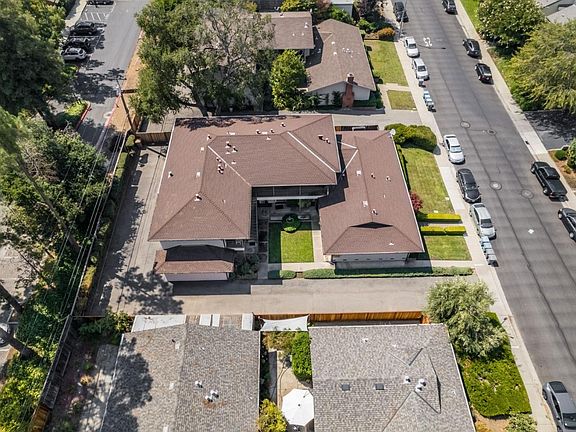 2nd image of 22434 Salem Ave