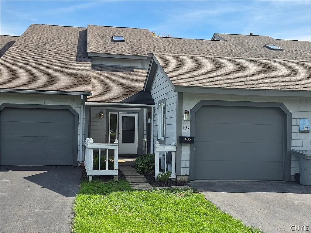 2 bed, 1.5 bath, 1546 sqft, $2,500 — Photo 1