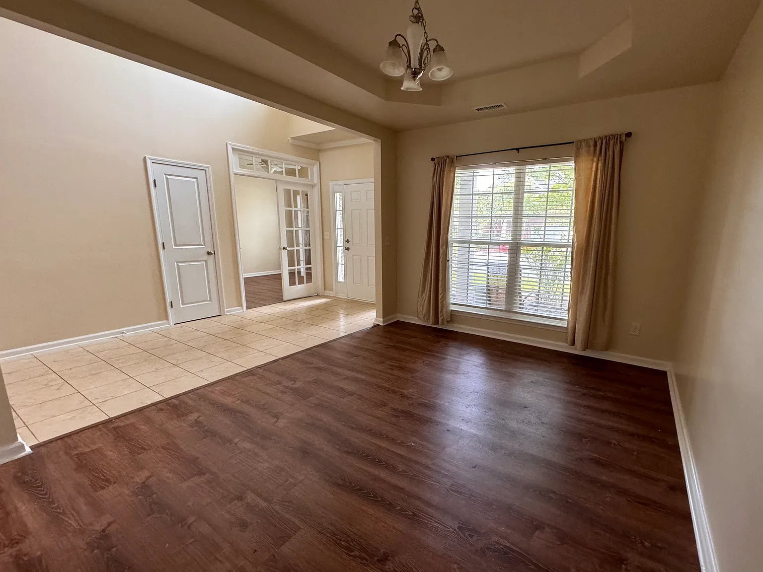 131 Windrush Ln — Photo 4