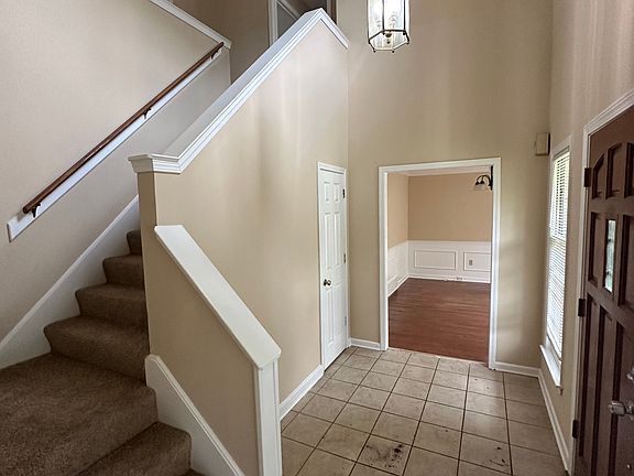 3rd image of 2787 Lanthorn Dr