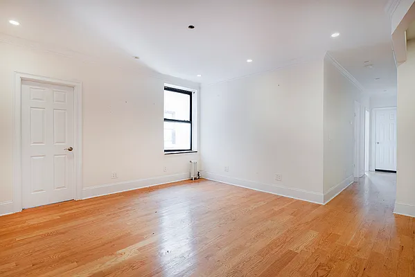 Rented by Compass | media 8