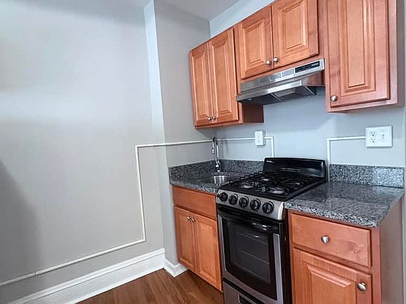 2nd image of 1175 Chapel St #5-0-3