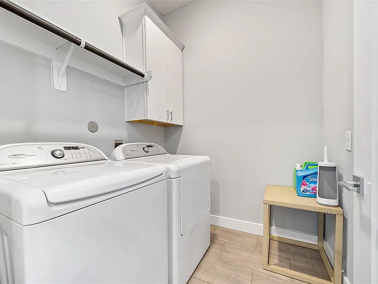 8411 Hempstead Rd #A — Photo 30