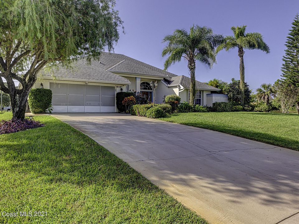 1st image of 356 Vin Rose Cir SE