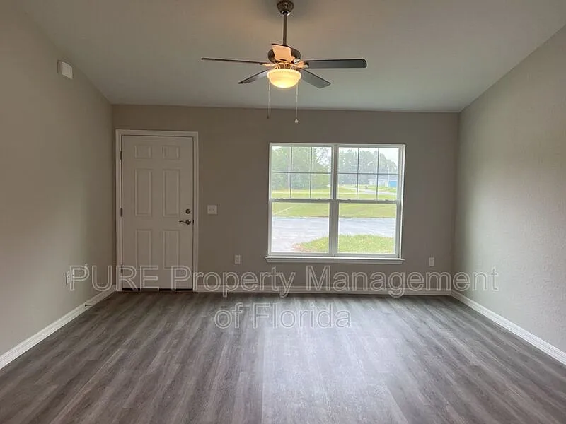 Building Photo - 13847 SW 61st Cir #2