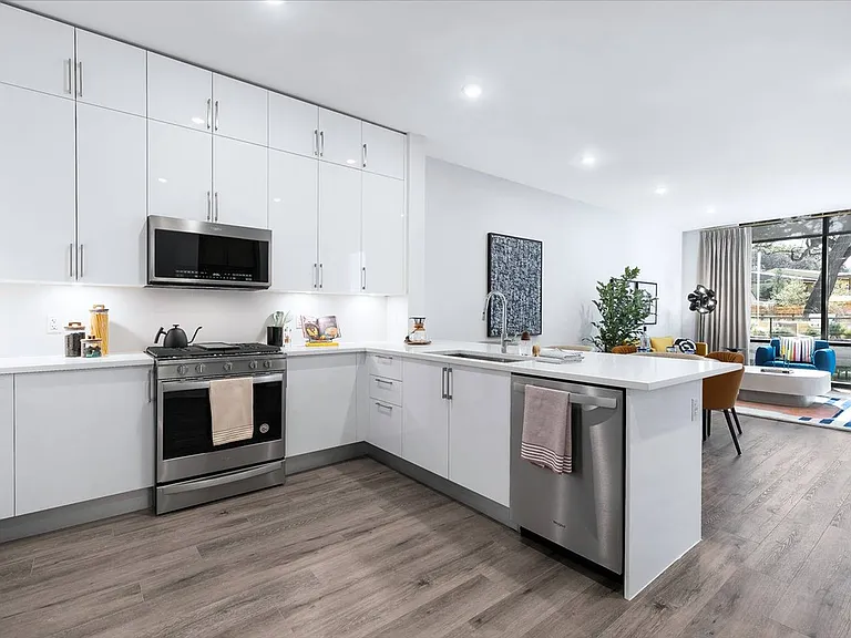 A1 Model Home: Kitchen