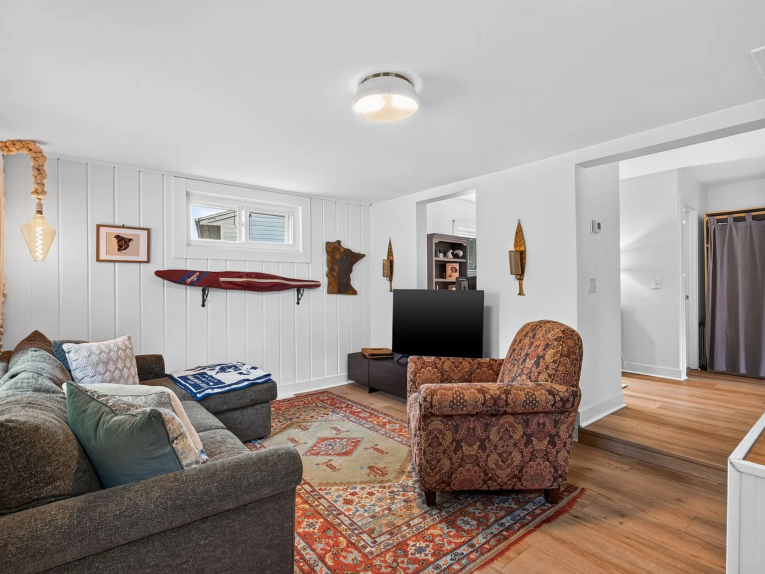 1 bed, 745 sqft, $3,000 — Photo 3