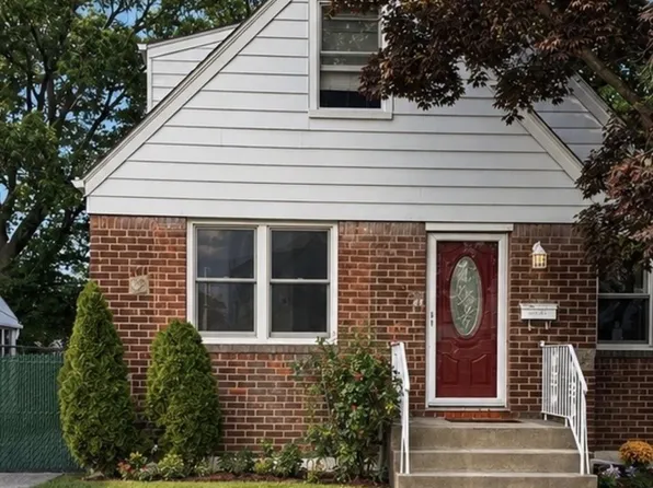 12031 219th Street, Cambria Heights, NY 11411