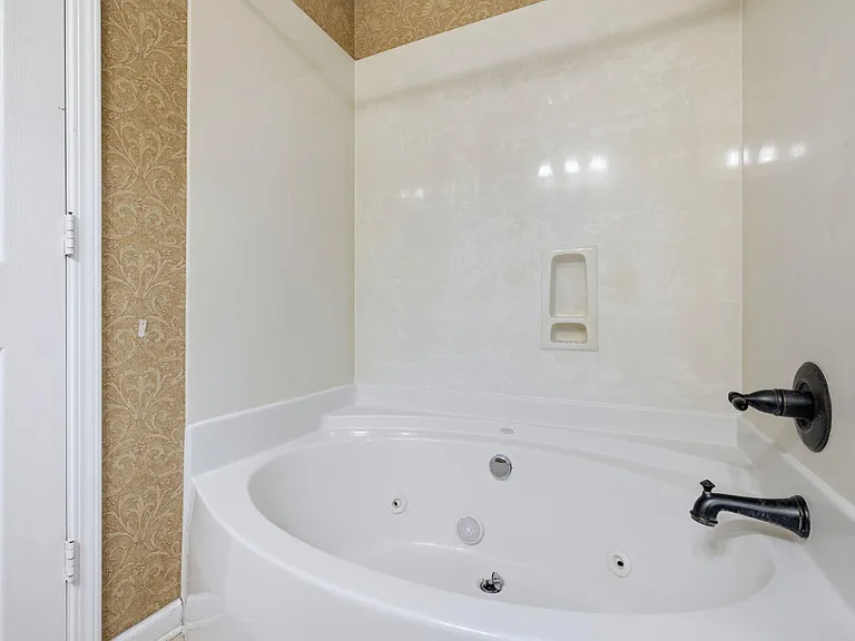2944 Glade Aster Ct — Photo 34