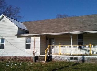 40 E Judson St, Bloomfield, IN 47424