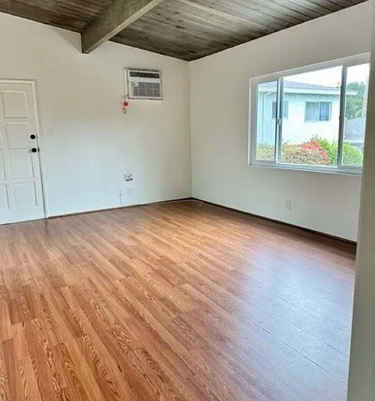 2215 Orange Grove Ave — Photo 19