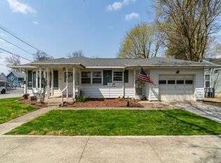 109 N Elm St, Albion, IN 46701