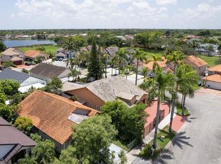 6023 SW 151st Pl, Miami, FL 33193