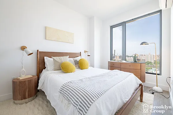 Rented by Brooklyn Group | media 10