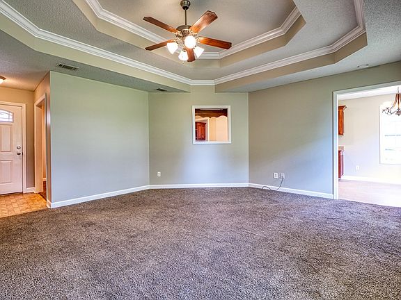 3rd image of 4865 Sandy Hill Dr